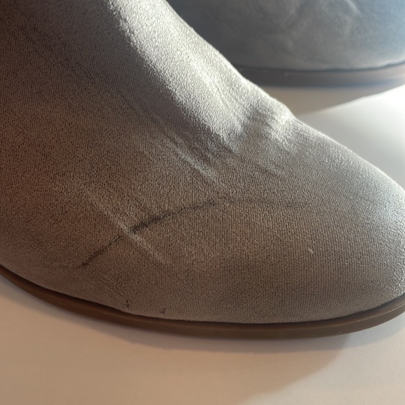 Banana Republic Ankle booties, size 7, Taupe, Tan, Chunky 4 inch heel - Picture 9 of 15